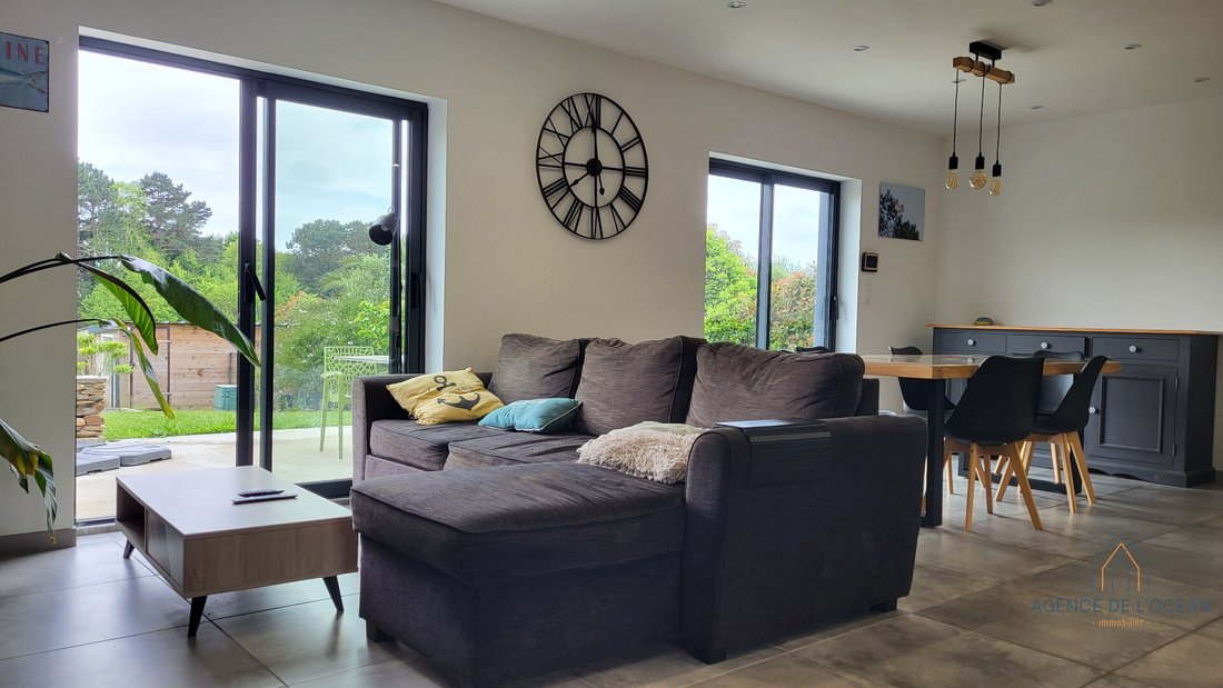 Villa in Le Palais, Brittany, France 4 - 18039023
