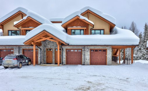 Apartment in Sun Peaks, British Columbia, Canada 1