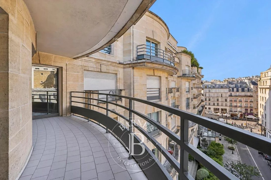 Apartment in Muette Nord, Paris 16e Arrondissement, Paris 1 - 18038219