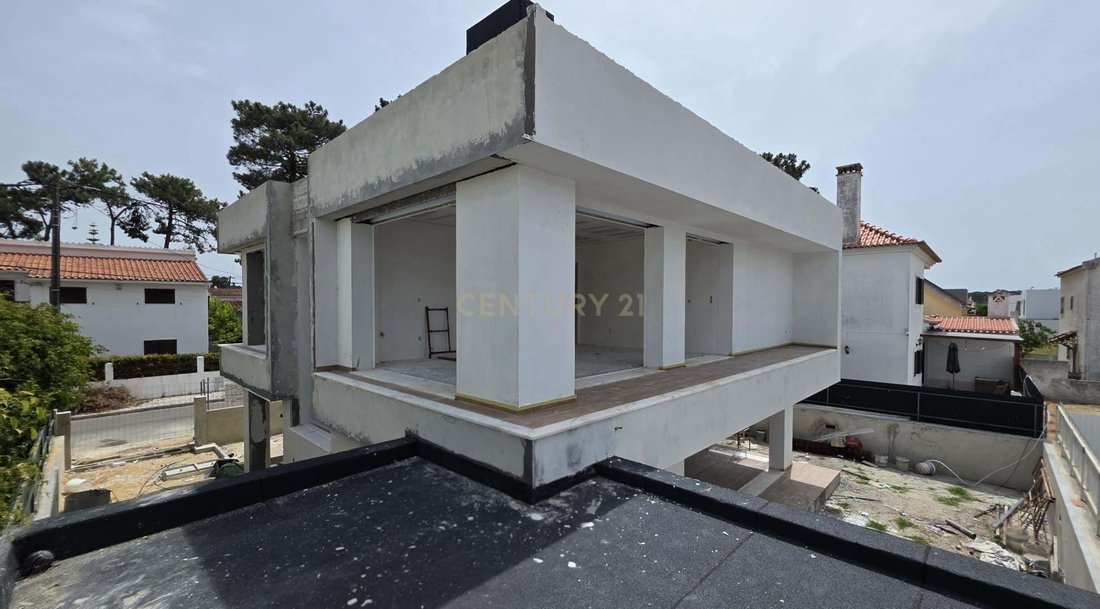 Villa in Aroeira, Charneca de Caparica e Sobreda, Portugal 4 - 18037962