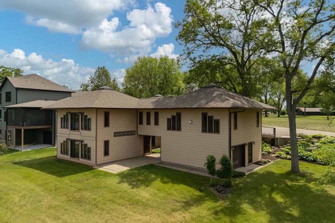 House in DeWitt, Iowa, United States 4 - 18040680