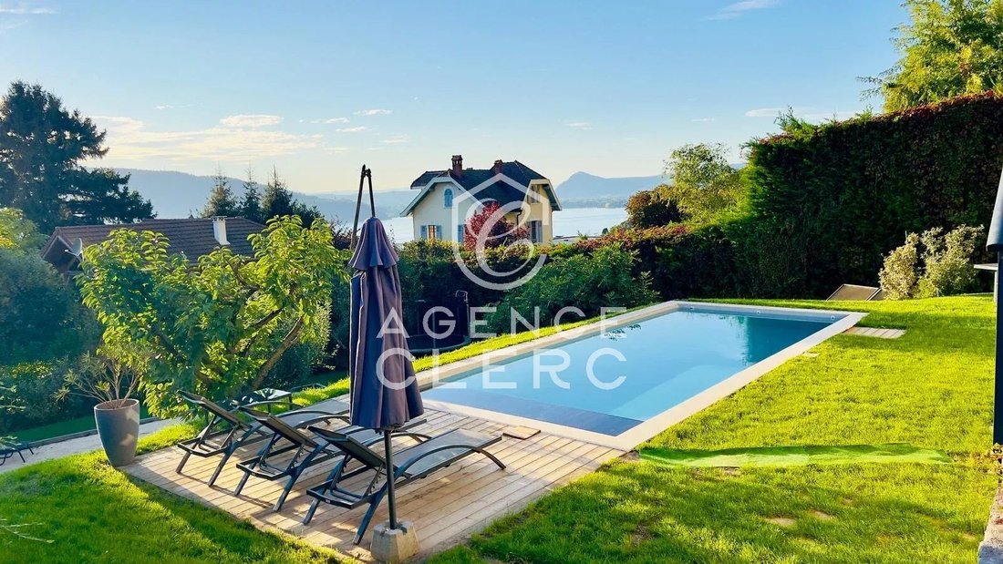 Villa in Veyrier-du-Lac, Auvergne-Rhône-Alpes, France 4 - 15221830