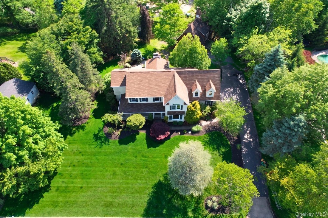 House in Airmont, New York, United States 2 - 18036504