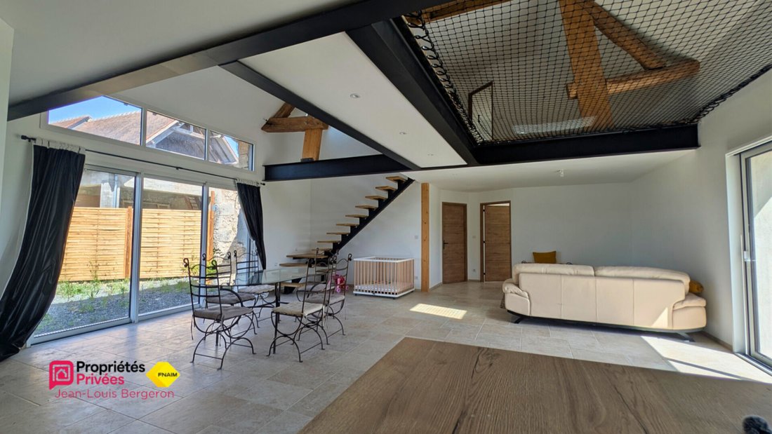 Villa in Vernou-sur-Brenne, Centre-Val de Loire, France 3 - 18039072