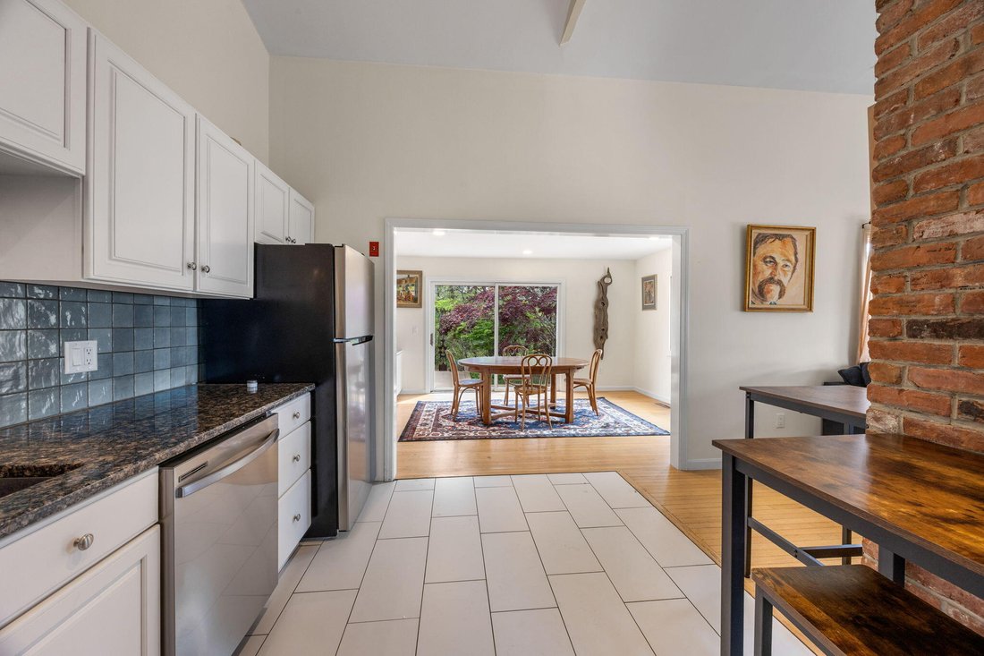 House in Truro, Massachusetts, United States 5 - 18051024