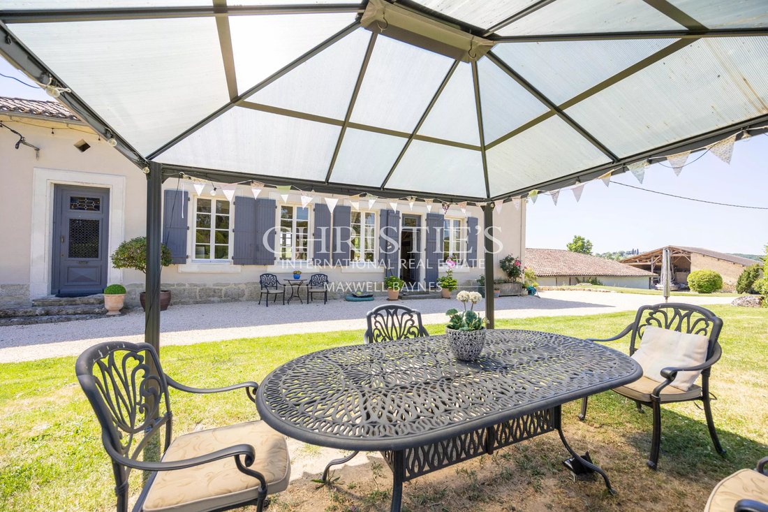 House in Lauzun, Nouvelle-Aquitaine, France 4 - 18038632