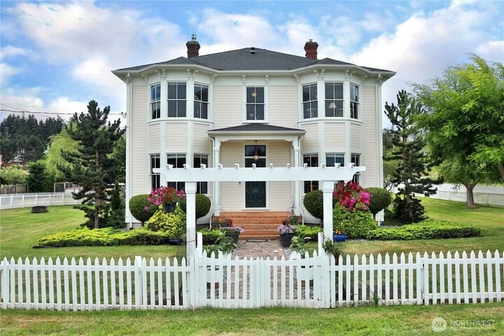 House in Coupeville, Washington, United States 2 - 18052620