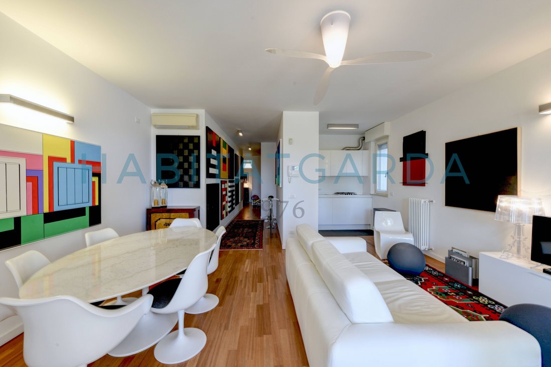 Apartment in Gardone Riviera, Lombardy, Italy 4 - 18049279