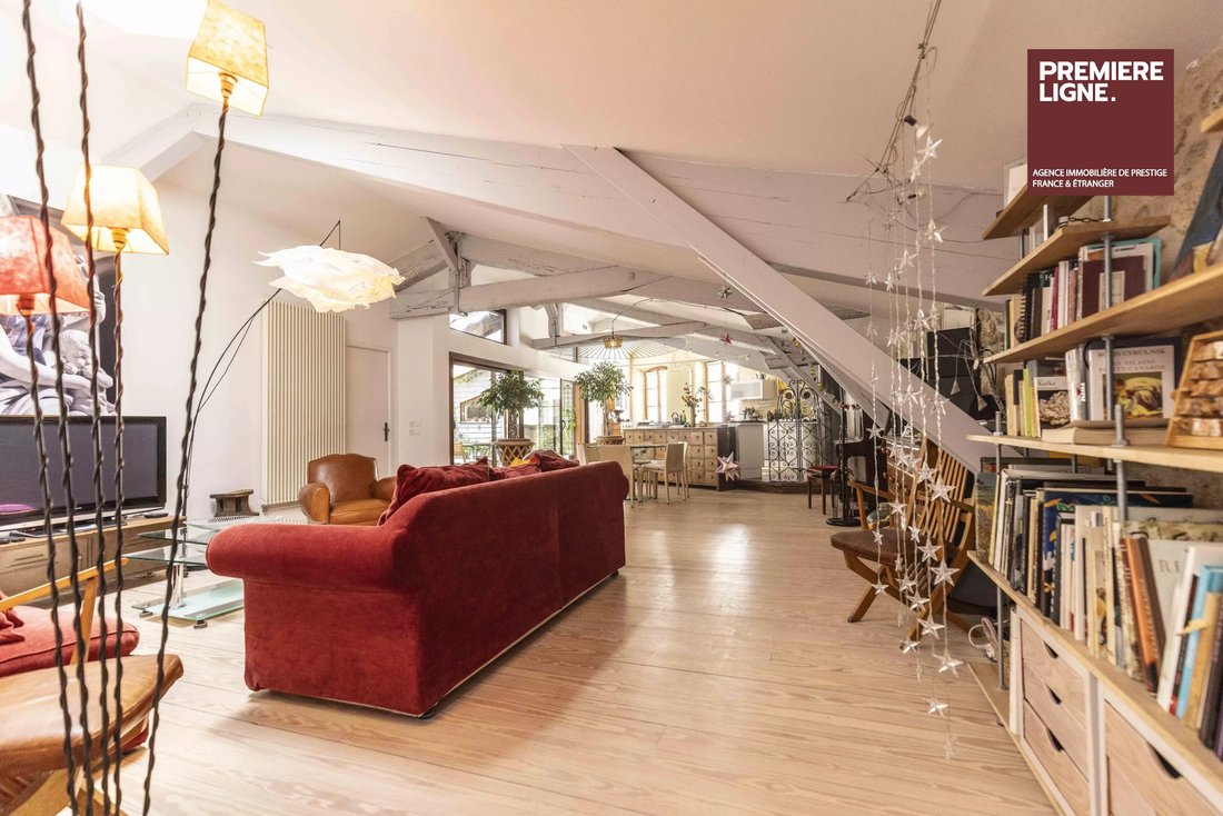 Apartment in Grand Parc-Chartrons-Paul Doumer, Bordeaux, France 2 - 18047302