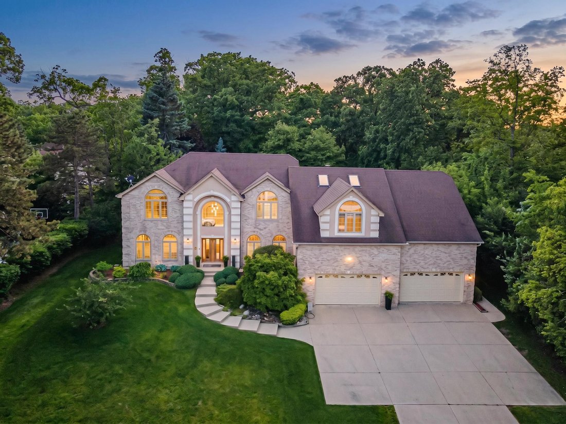 House in Bartlett, Illinois, United States 1 - 18051158
