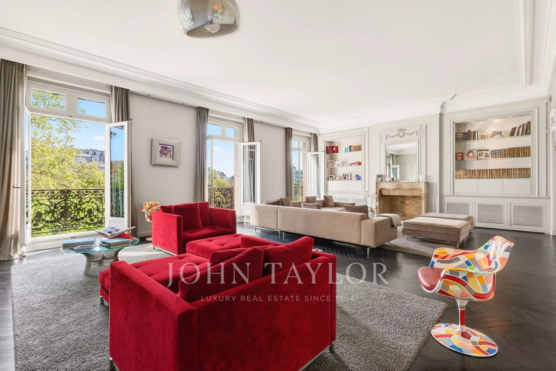 Apartment in Chaillot, Paris 16e Arrondissement, Paris 1 - 18038612