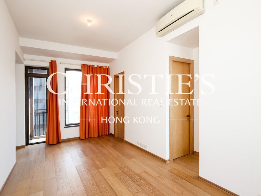 Apartment in Hong Kong, Hong Kong 5 - 18046158