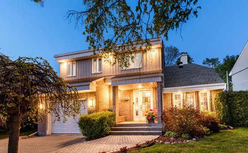Haus in Laval, Québec, Kanada 1