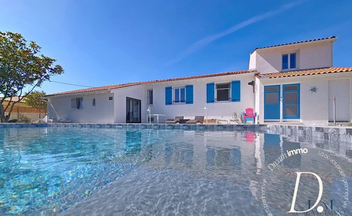 Villa in Roujan, Occitania, France 1