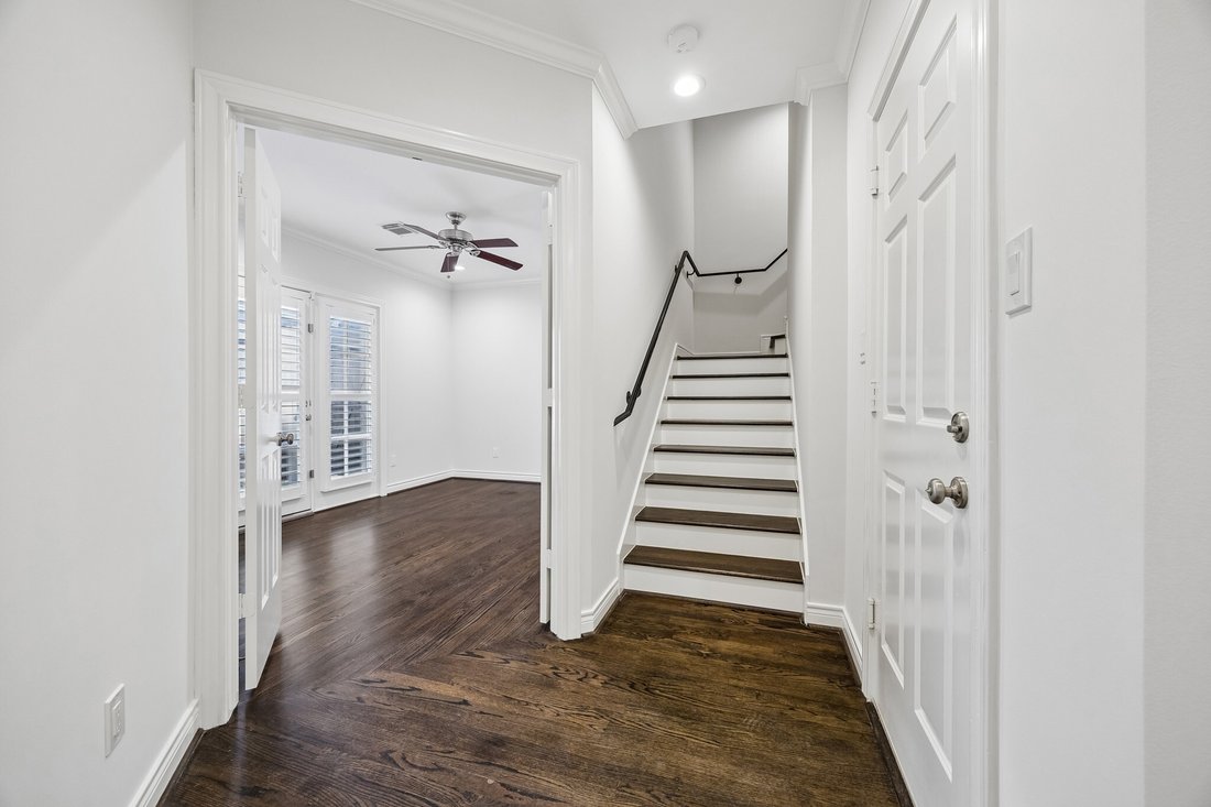 House in Houston, Texas, United States 3 - 18045633