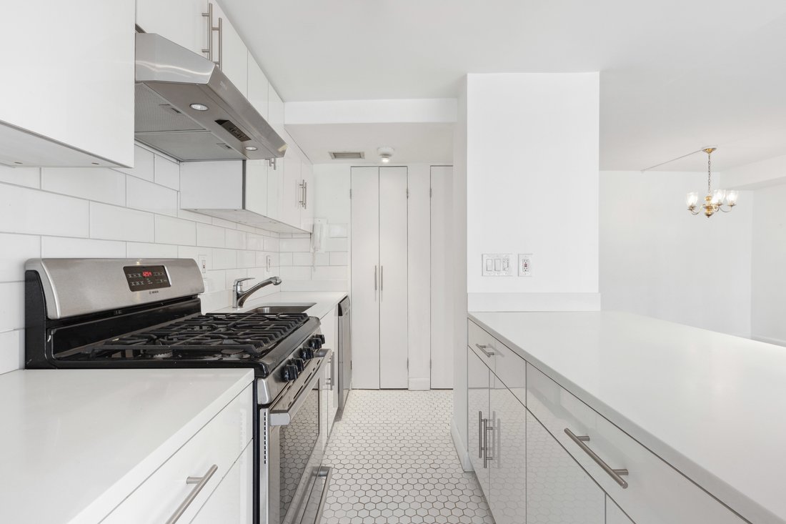 Co Op in New York, New York, United States 1 - 18037829