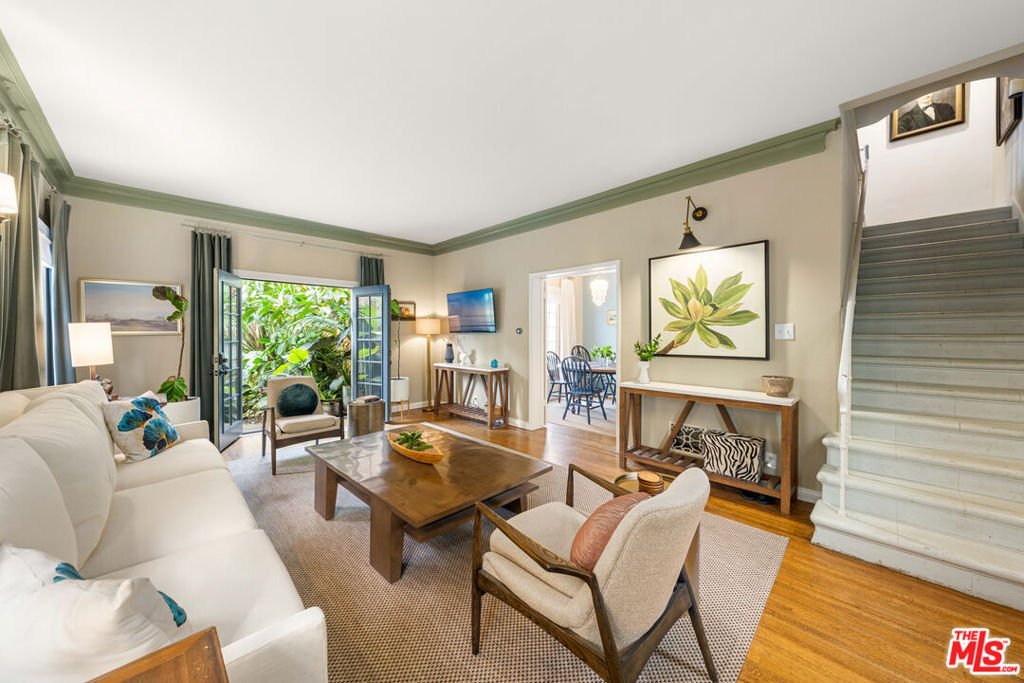 West Hollywood, California, United States 3 - 18040316