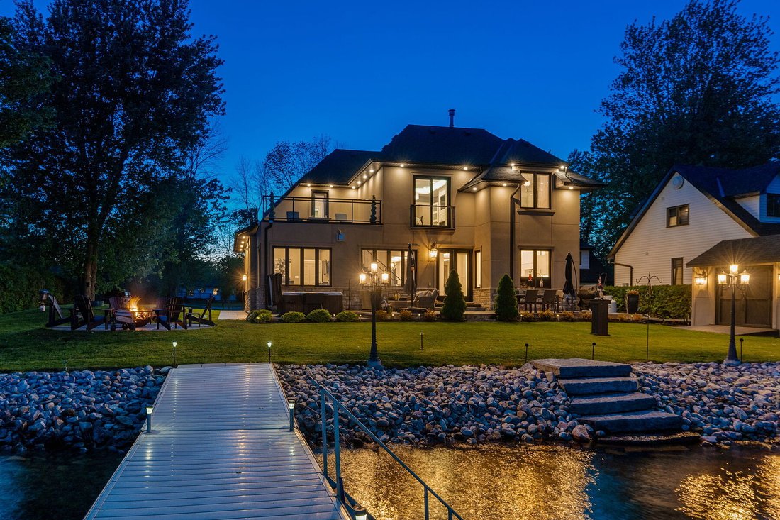 House in Kawartha Lakes, Ontario, Canada 1 - 18039891
