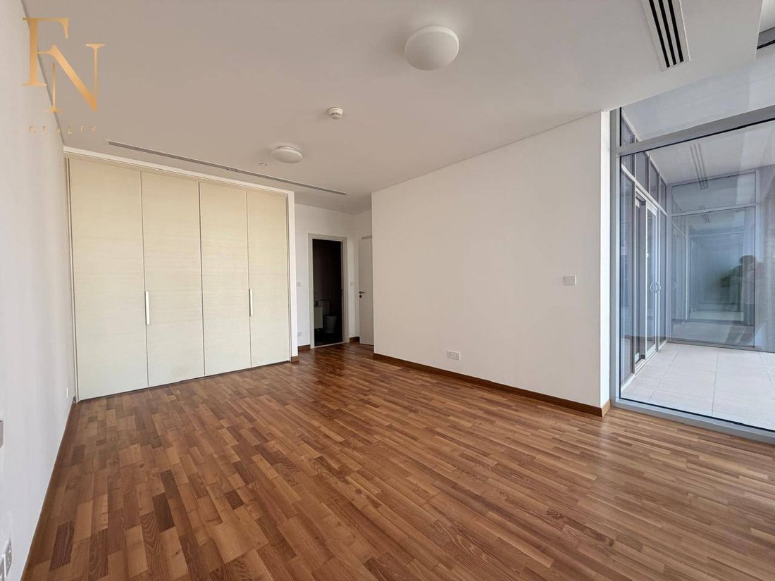 Apartment in Zabeel, Dubai, United Arab Emirates 3 - 18047224
