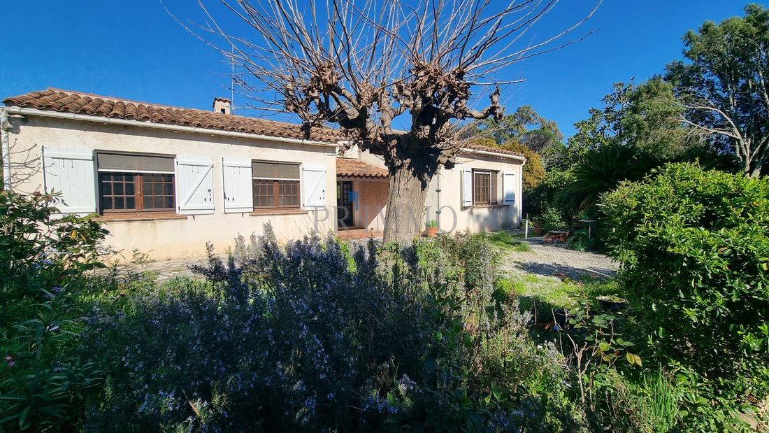 House in Counillier Valescure, Frejus, France 2 - 18041881