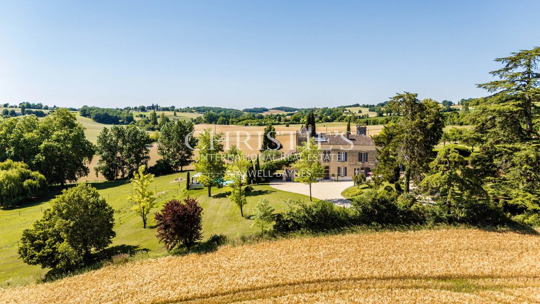 House in Lauzun, Nouvelle-Aquitaine, France 1 - 18038632