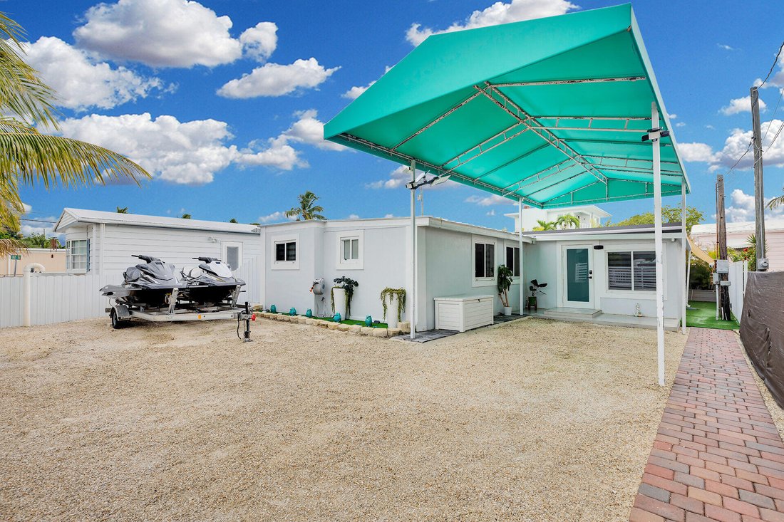 Key Largo, Florida, United States 2 - 18043901