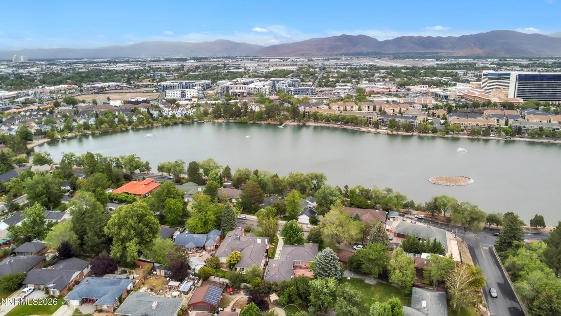 House in Reno, Nevada, United States 2 - 18040311