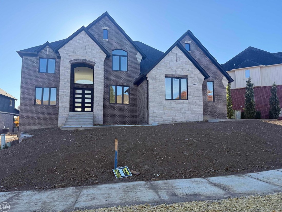 House in Rochester, Michigan, United States 2 - 18049370