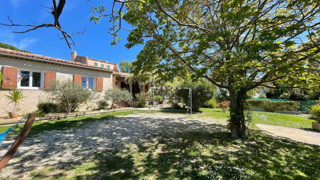 Villa in Les Logissons, Venelles, France 4 - 18047050