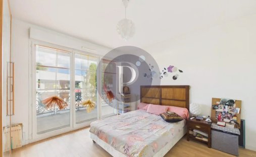 Apartment in Anatole France, Le Plessis-Robinson, France 1