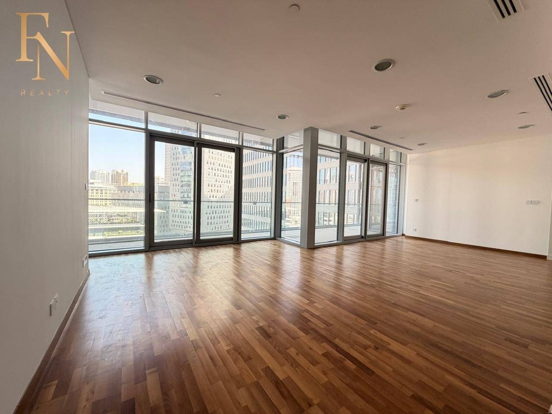 Apartment in Zabeel, Dubai, United Arab Emirates 2 - 18047224
