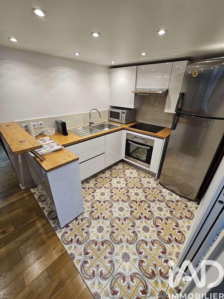 Apartment in Les Halles, Paris 1er Arrondissement, Paris 2 - 18046370