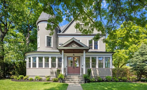 Townhouse in Rutherford, New Jersey, United States 1
