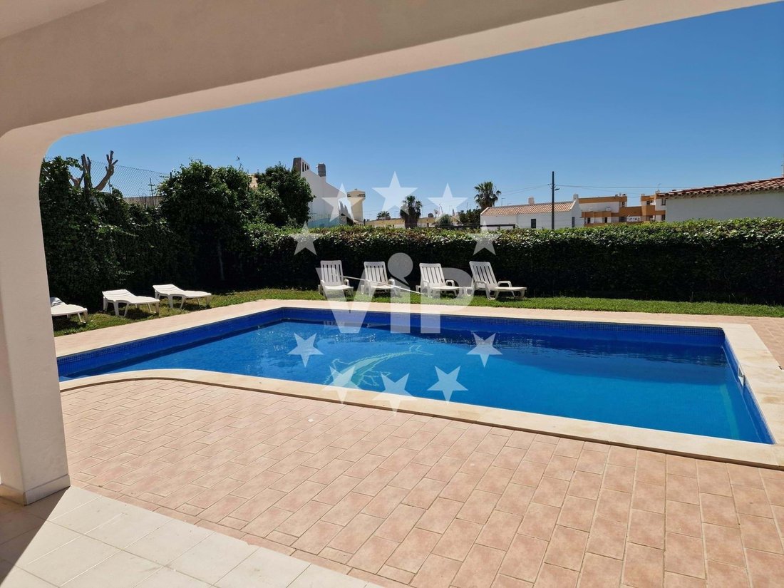 Villa in Olhos de Agua, Algarve, Portugal 3 - 18046132