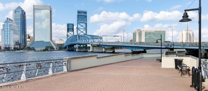 Townhouse in Jacksonville, Florida, United States 5 - 18036043