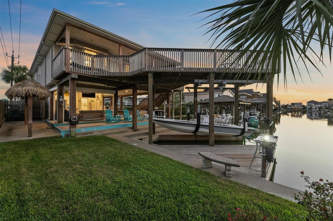 House in Galveston, Texas, United States 4 - 18037270