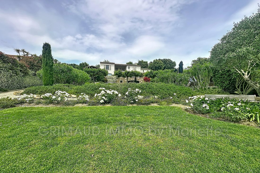 Villa in Le Plan-de-la-Tour, Provence-Alpes-Côte d'Azur, France 2 - 15677310