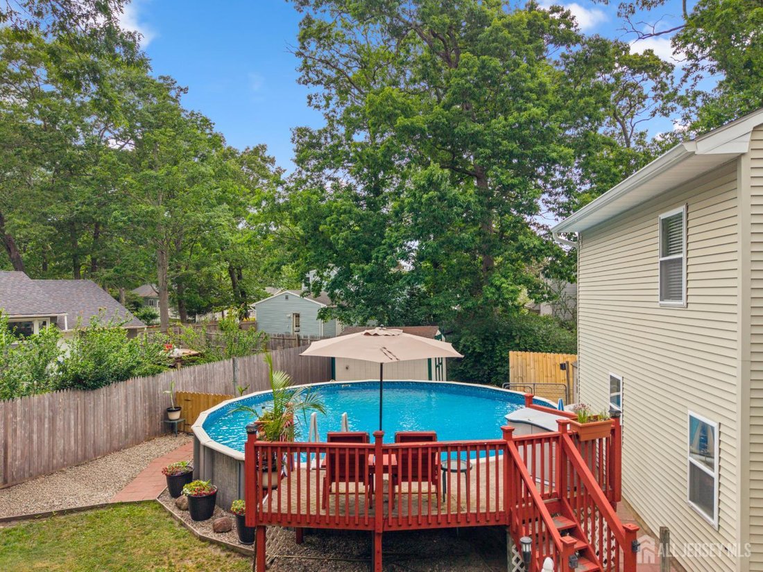 House in Brick Township, New Jersey, United States 2 - 18045546