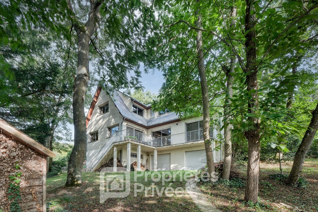 Villa in Saint-Cheron, Ile-de-France, France 2 - 18039066
