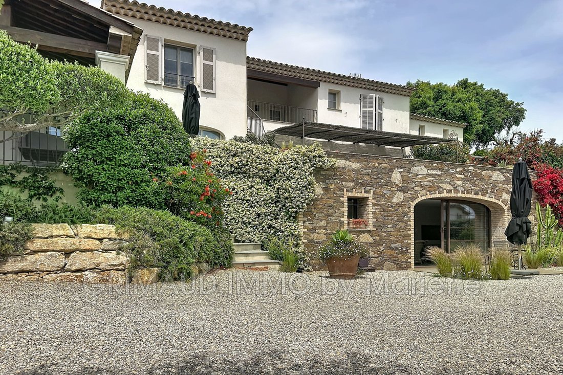 Villa in Le Plan-de-la-Tour, Provence-Alpes-Côte d'Azur, France 4 - 15677310