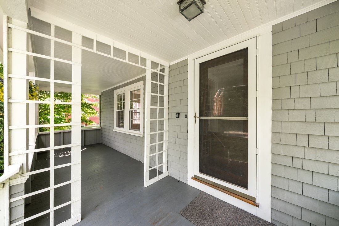 House in Weston, Massachusetts, United States 2 - 18039984