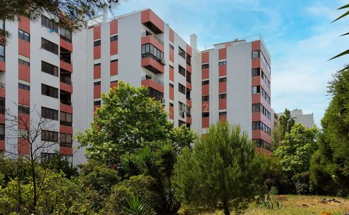 Apartment in Alges, Lisbon, Portugal 1