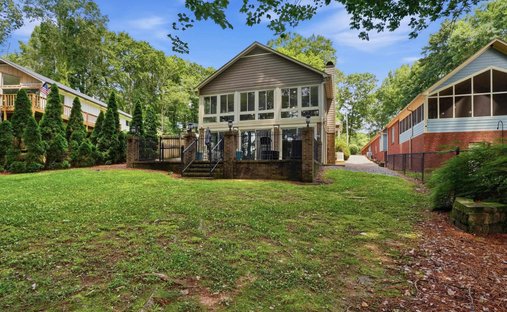 House in Guntersville, Alabama, United States 1