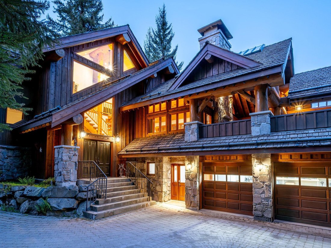 House in Whistler, British Columbia, Canada 1 - 18049476
