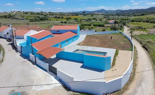 Villa in Milharado, Lisbon, Portugal 1