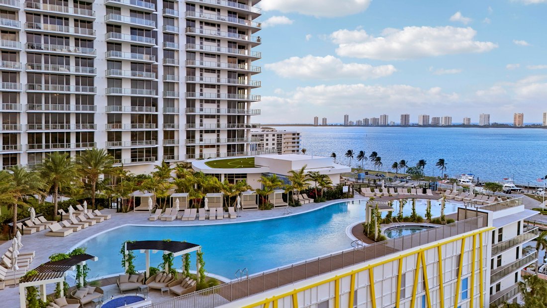 Condo in Lake Park, Florida, United States 1 - 18040828