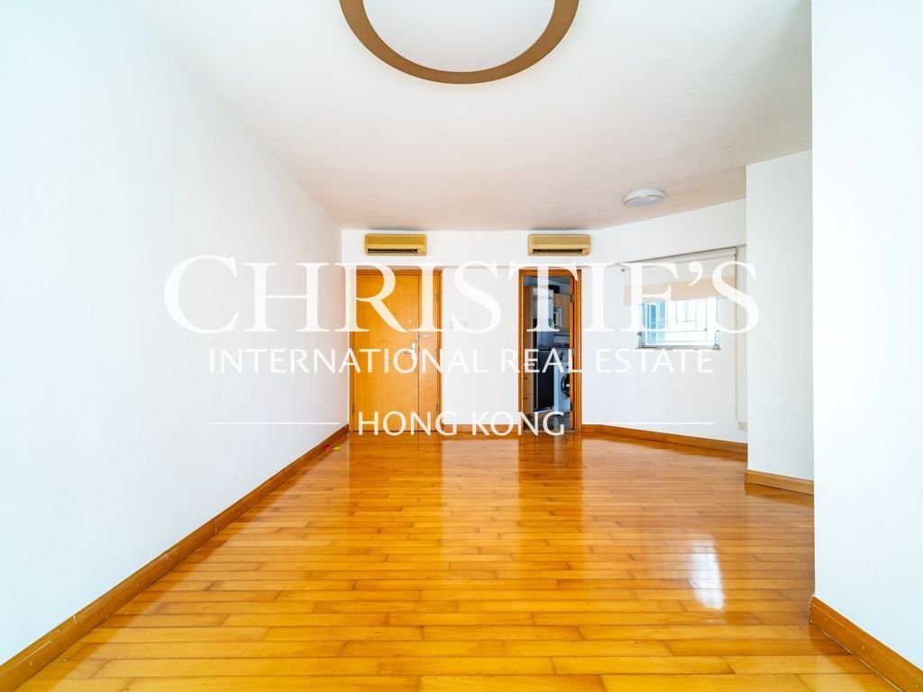 Apartment in Hong Kong, Hong Kong 3 - 18050486