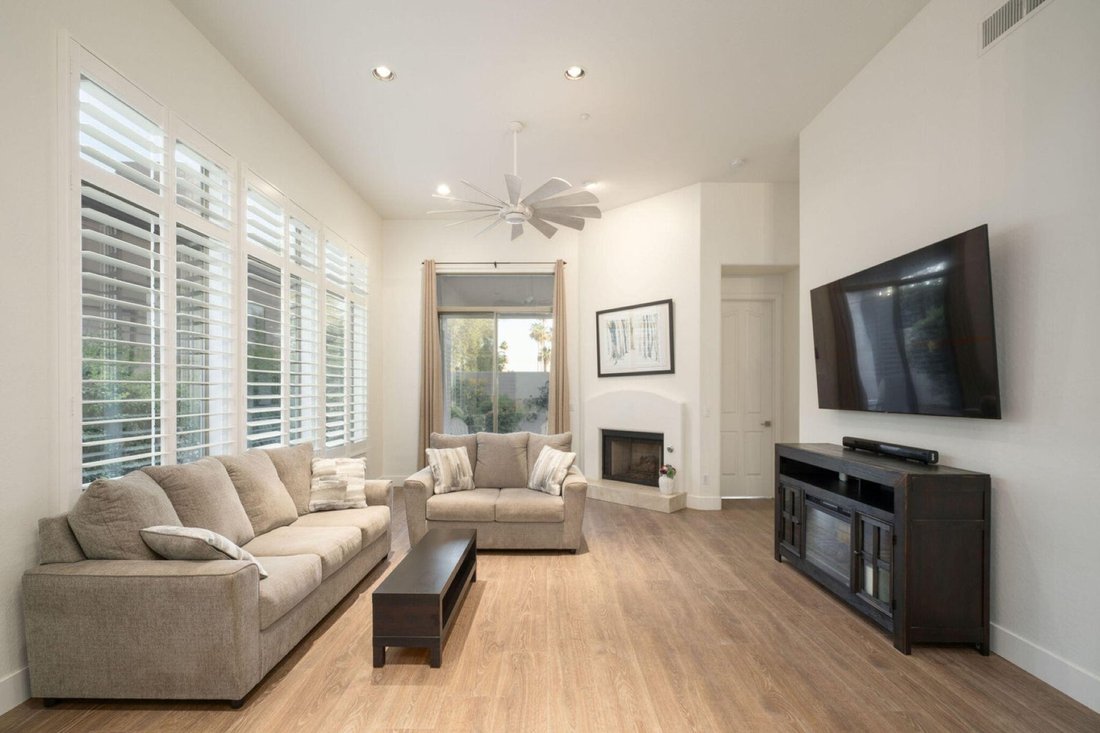Scottsdale, Arizona, United States 1 - 18044866