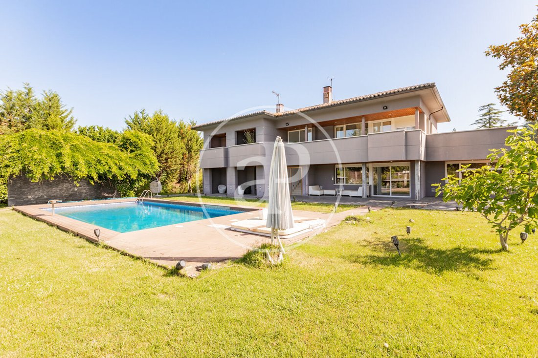 Villa in San Sebastián de los Reyes, Comunidad de Madrid, Spain 3 - 18044271