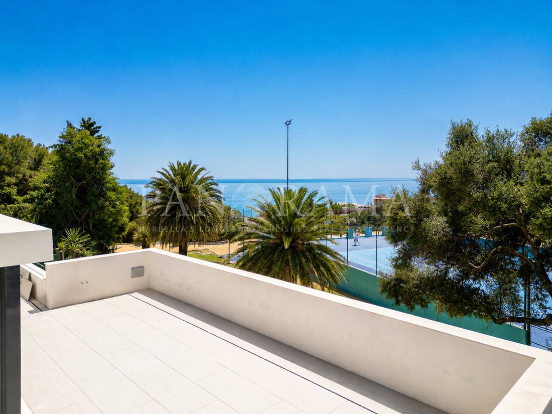 Villa in Marbella, Andalusia, Spain 2 - 18017376